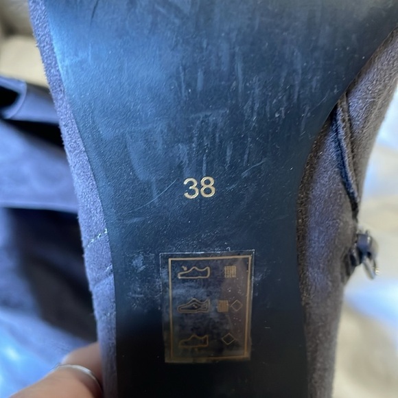 Le Chateau Gray Faux Suede Over the Knee Boots with Stiletto Heel Size 38 - Picture 10 of 16